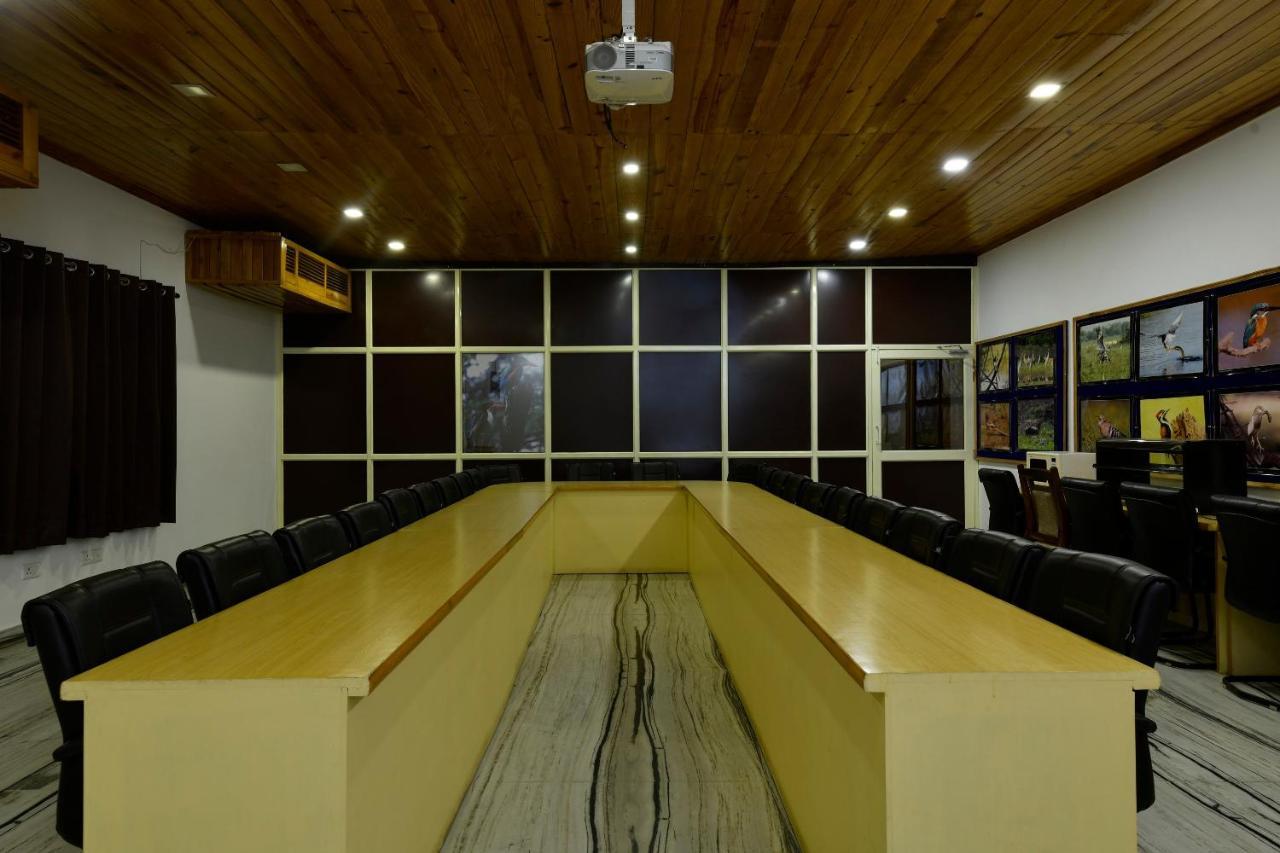 בהאראטפור Hotel Sunbird מראה חיצוני תמונה