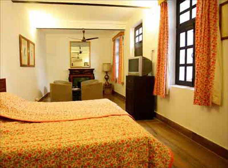 בהאראטפור Hotel Sunbird מראה חיצוני תמונה